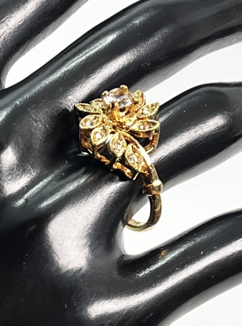 Vintage Cocktail Ring 18K HGE Gold Plated Rhinestone Size 6.75 Cluster Stones
